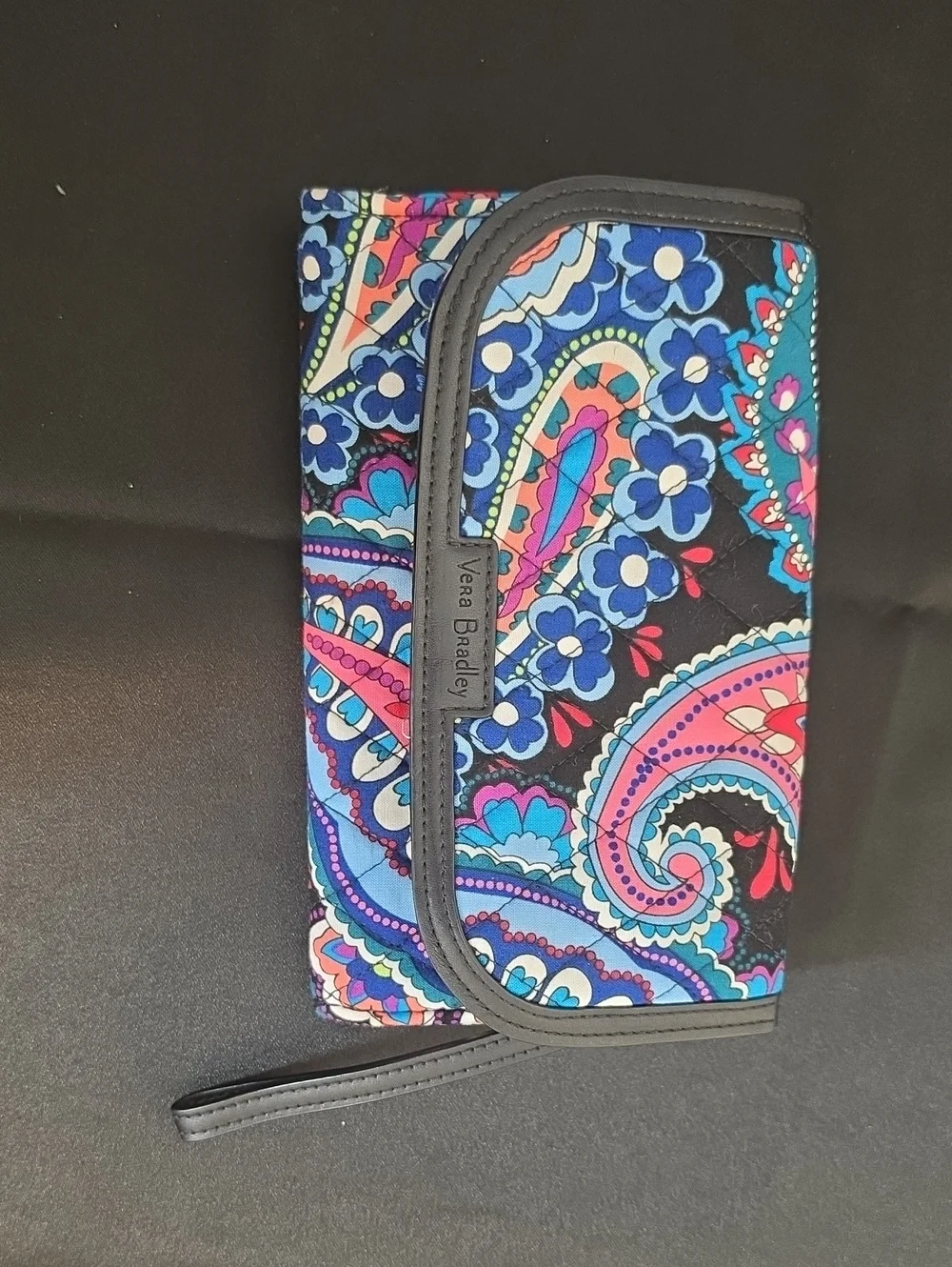 VERA BRADLEY RFID Tech Wristlet Wallet Haymarket Paisley